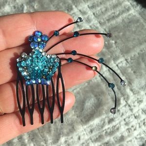 Ornamental comb
